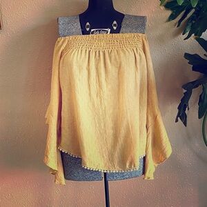 Over The Shoulder Blouse w Flowing Sleeves